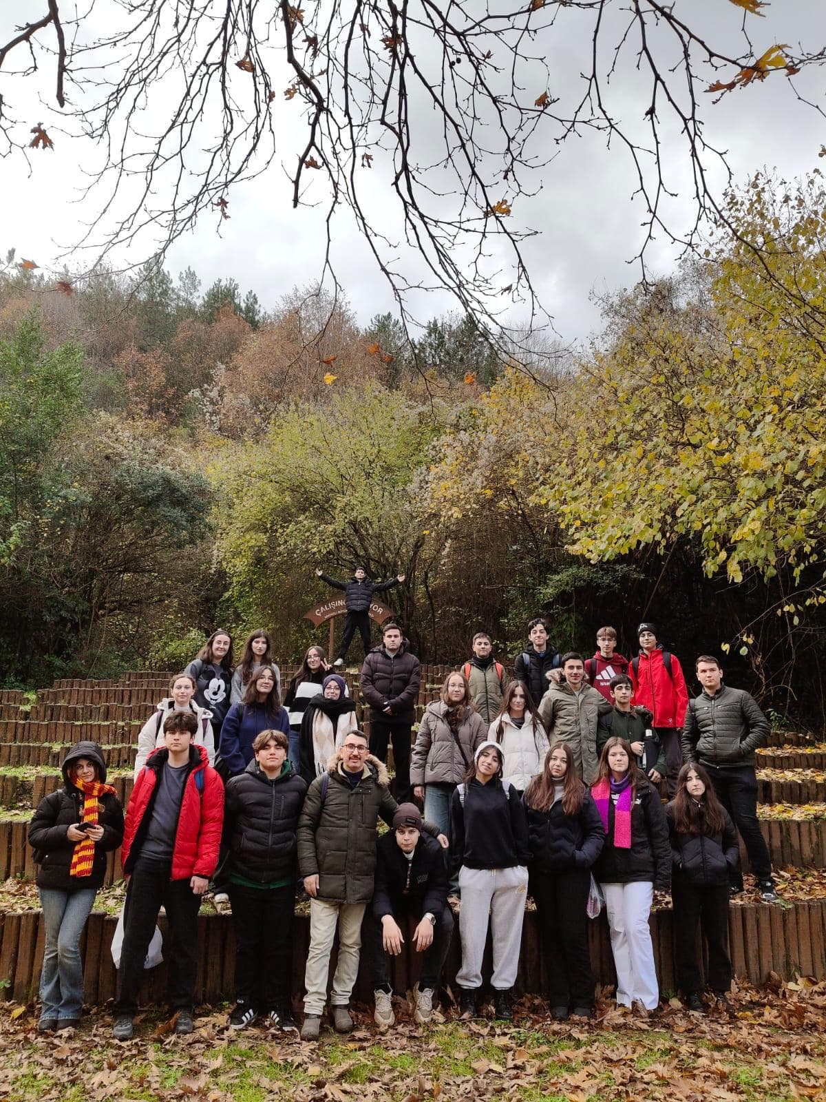 Kocaeli’de ÇEDES Kapsamında Anlamlı Doğa Etkinliği: Darıca Fen Lisesi Öğrencileri Kartepe’de Buluştu