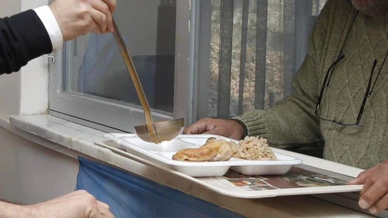 Sokakta Kalan Birini Görürseniz ALO 153’ü Arayın